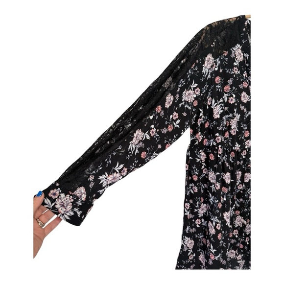 Torrid Lexi Lace Hi Lo Babydoll Tunic Black Pink Floral Button Front Size 2 2X - Picture 7 of 14